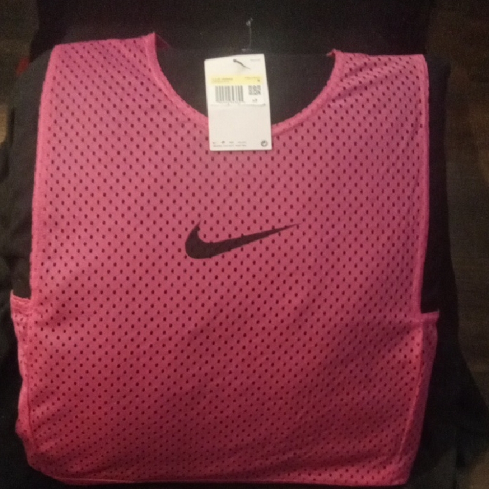 Nike Fuchsia Mesh Sports Vest